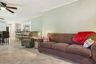 3818 Gocio Rd, Sarasota, FL 34235 - Photo 9