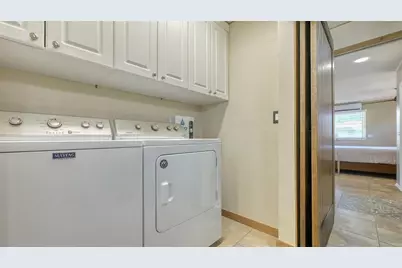 3818 Gocio Road, Sarasota, FL 34235 - Photo 27