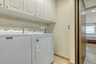 3818 Gocio Rd, Sarasota, FL 34235 - Photo 27