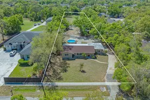 3818 Gocio Rd, Sarasota, FL 34235 - Photo 47