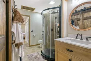 3818 Gocio Rd, Sarasota, FL 34235 - Photo 23