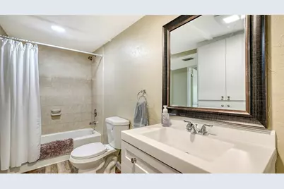 3818 Gocio Road, Sarasota, FL 34235 - Photo 45