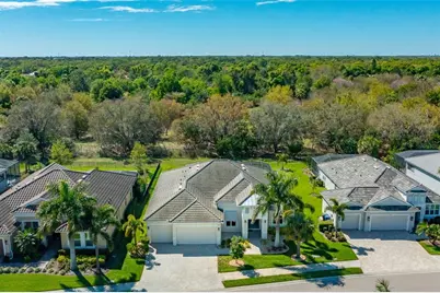 7087 Tamworth Parkway, Sarasota, FL 34241 - Photo 5