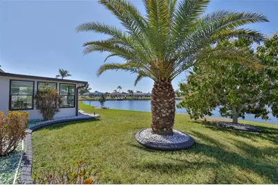 405 Blackhawk Circle, Sun City Center, FL 33573 - Photo 51