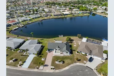 405 Blackhawk Circle, Sun City Center, FL 33573 - Photo 3