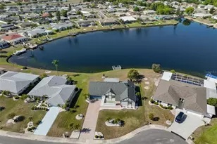 405 Blackhawk Cir, Sun City Center, FL 33573 - Photo 3