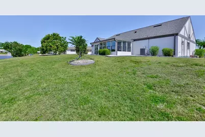 405 Blackhawk Circle, Sun City Center, FL 33573 - Photo 47