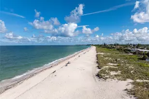 619 Shore Rd, Nokomis, FL 34275 - Photo 29