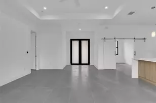 11153 Carnegie Ave, Englewood, FL 34224 - Photo 9