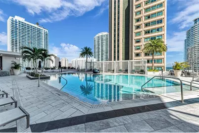275 1st Avenue S #1904, Saint Petersburg, FL 33701 - Photo 9