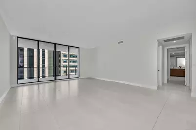 275 1st Avenue S #1904, Saint Petersburg, FL 33701 - Photo 23