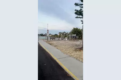 403 63rd Street, Holmes Beach, FL 34217 - Photo 57