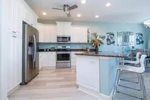 2319 Avenue C, Bradenton Beach, FL 34217 - Photo 3