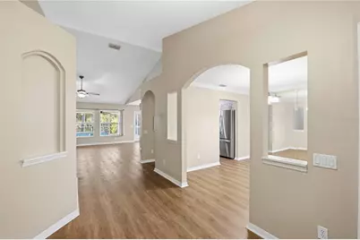 4012 Kingsfield Drive, Parrish, FL 34219 - Photo 9