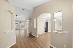 4012 Kingsfield Dr, Parrish, FL 34219 - Photo 9