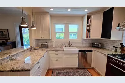 2310 Hickory Avenue, Sarasota, FL 34234 - Photo 11
