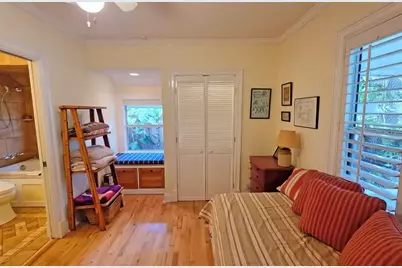 2310 Hickory Avenue, Sarasota, FL 34234 - Photo 33