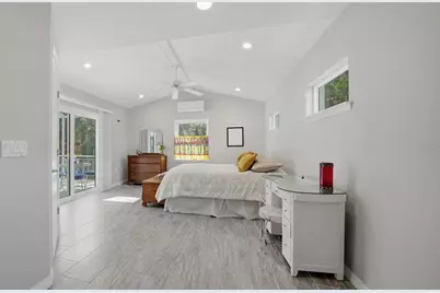 4668 Hamlets Grove Drive, Sarasota, FL 34235 - Photo 21