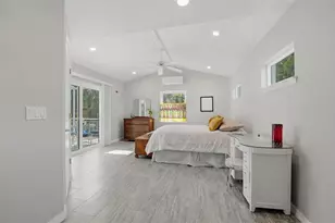 4668 Hamlets Grv Dr, Sarasota, FL 34235 - Photo 21