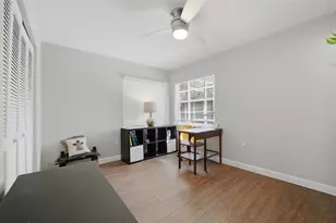 4668 Hamlets Grv Dr, Sarasota, FL 34235 - Photo 35