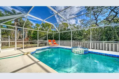 4668 Hamlets Grove Drive, Sarasota, FL 34235 - Photo 41