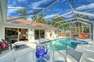 4668 Hamlets Grv Dr, Sarasota, FL 34235 - Photo 39