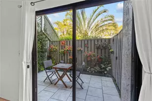 1520 Pelican Point Dr, Sarasota, FL 34231 - Photo 13