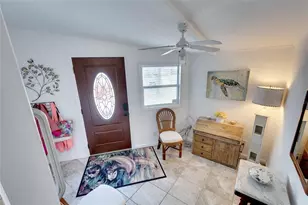 2058 Sun Home St, Sarasota, FL 34231 - Photo 3