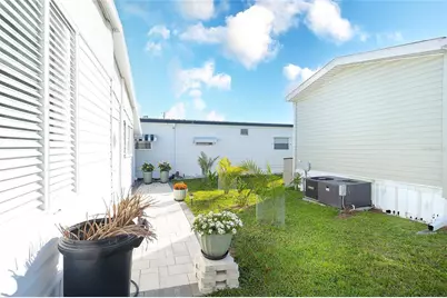 2058 Sun Home Street, Sarasota, FL 34231 - Photo 25