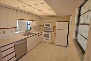 2515 Bayshore Gardens Pkwy, Bradenton, FL 34207 - Photo 9