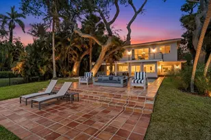 3127 Bay Shore Rd, Sarasota, FL 34234 - Photo 3