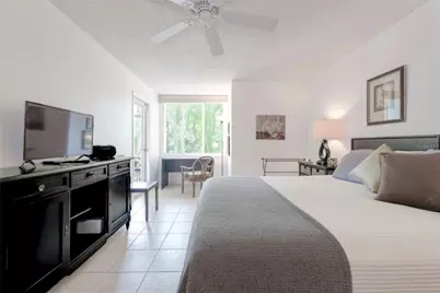 842 Bayport Way #842, Longboat Key, FL 34228 - Photo 17