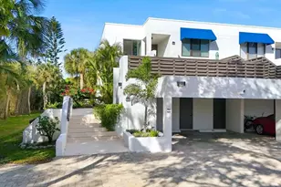 842 Bayport Wy, Longboat Key, FL 34228 - Photo 3