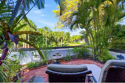 842 Bayport Way #842, Longboat Key, FL 34228 - Photo 9