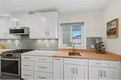 211 21st Street NE, Bradenton, FL 34208 - Photo 13