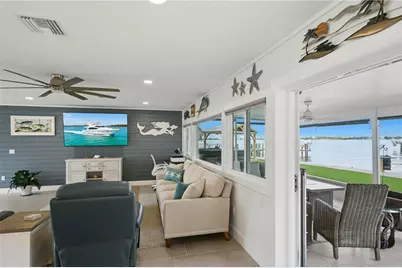 211 21st Street NE, Bradenton, FL 34208 - Photo 33