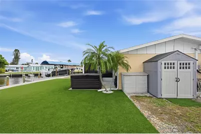 211 21st Street NE, Bradenton, FL 34208 - Photo 53