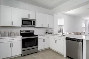 11830 Stonesmith Xing, Palmetto, FL 34221 - Photo 11