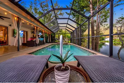 8345 Brandeis Court, Sarasota, FL 34243 - Photo 15