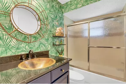 8345 Brandeis Court, Sarasota, FL 34243 - Photo 13