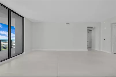 275 1st Avenue S #2204, Saint Petersburg, FL 33701 - Photo 29