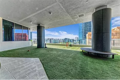 275 1st Avenue S #2204, Saint Petersburg, FL 33701 - Photo 41