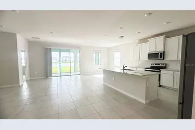 17915 Cantarina Cove, Lakewood Ranch, FL 34211 - Photo 7