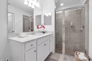 18028 Gawthrop Dr, Bradenton, FL 34211 - Photo 9