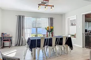 1521 Banyan Dr, Venice, FL 34293 - Photo 13