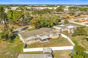 1521 Banyan Dr, Venice, FL 34293 - Photo 49