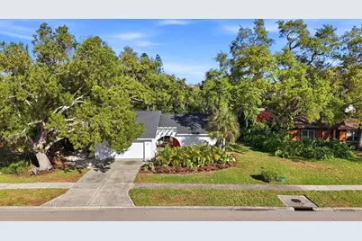 6519 Waterford Circle, Sarasota, FL 34238 - Photo 7