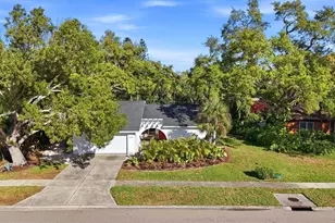 6519 Waterford Cir, Sarasota, FL 34238 - Photo 7