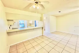 5323 11th St Cir E, Bradenton, FL 34203 - Photo 7