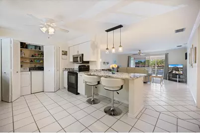 4522 Narraganset Trail #84, Sarasota, FL 34233 - Photo 3